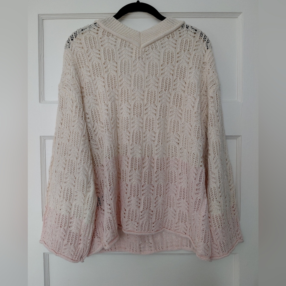 POL V-Neck Sweater in Cream and Pink Hombre - Picture 4 of 4